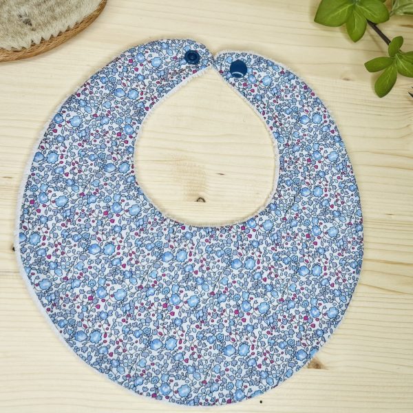 Mini-bavoir en tissu Liberty Eloïse bleu mauve